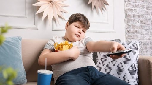Obezite Anne Babadan Geçebiliyor